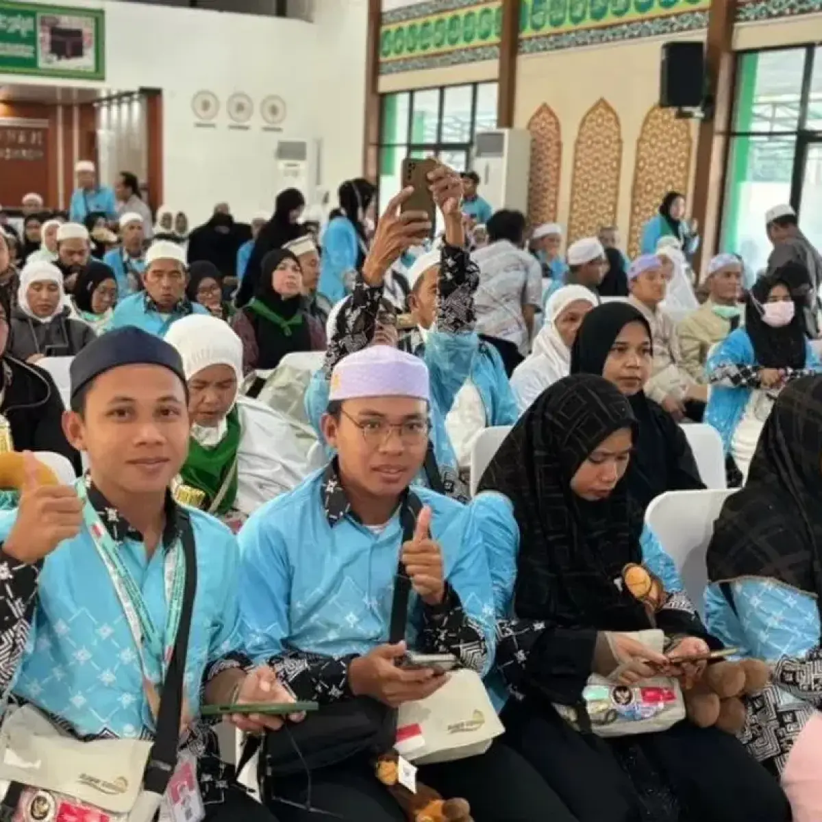 Tiga Kloter Tersisa, Ratusan Jemaah Haji Kelompok 16 Debarkasi Banjarmasin Kembali ke Tanah Air