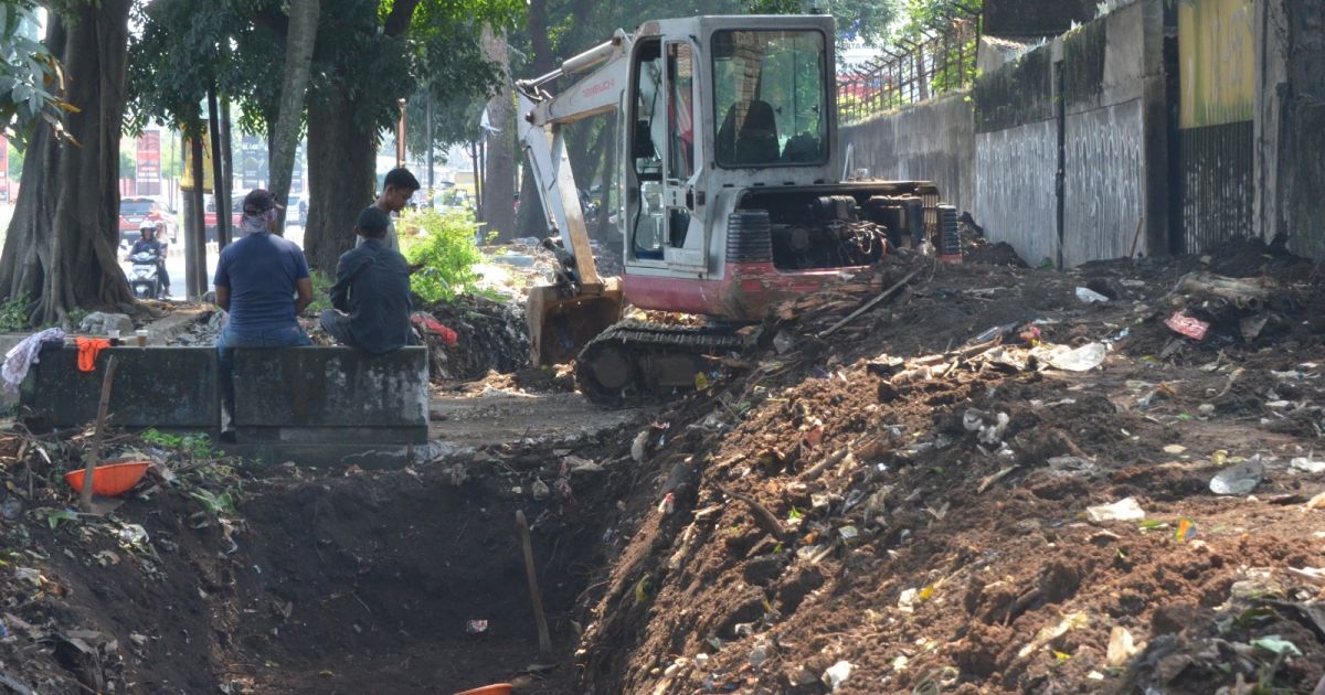 Antisipasi Kemarau, Bupati Bogor Percepat Normalisasi Saluran Air dan Irigasi