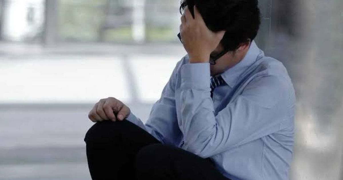 Mengatasi Emotional Baggage: Kenali Tanda dan Cara Melepas Beban Masa Lalu