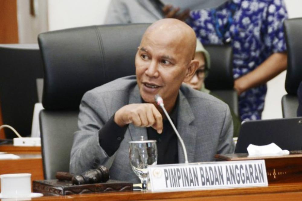 Proyeksi Anggaran Negara 2026: DPR Soroti Potensi Defisit Fantastis Mencapai Rp734 Triliun