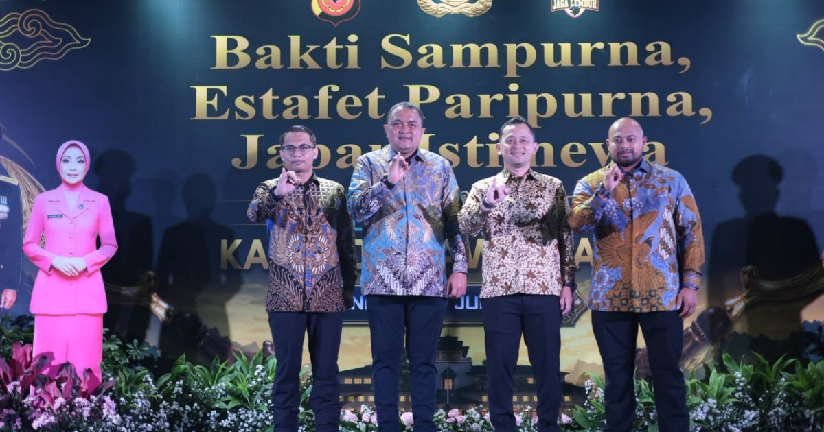 Bupati Bogor, Rudy Susmanto, menghadiri acara pisah sambut Kepala Kepolisian Daerah (Kapolda) Jawa Barat pada Senin (6/7). Foto : Diskominfo