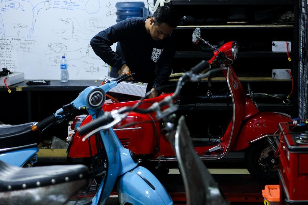 Siap Meluncur 2027, Pemerintah Siapkan Dana Rp635,24 Miliar demi Program Konversi Motor Listrik