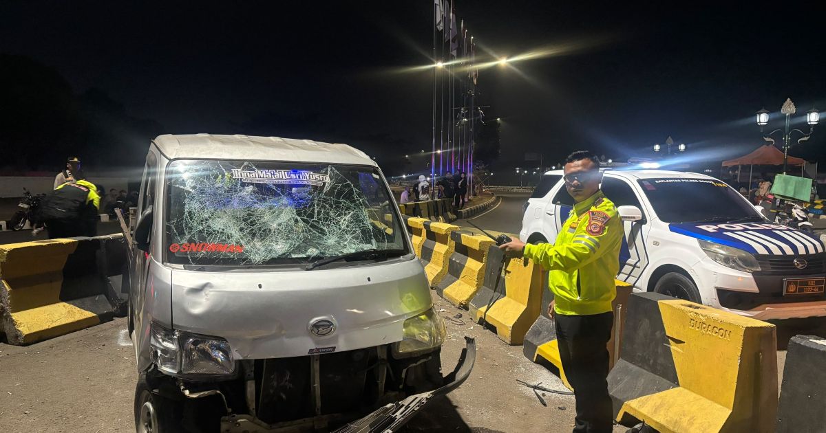 Pick Up Oleng Tabrak 3 Motor di Pakansari, Satu Orang Tewas