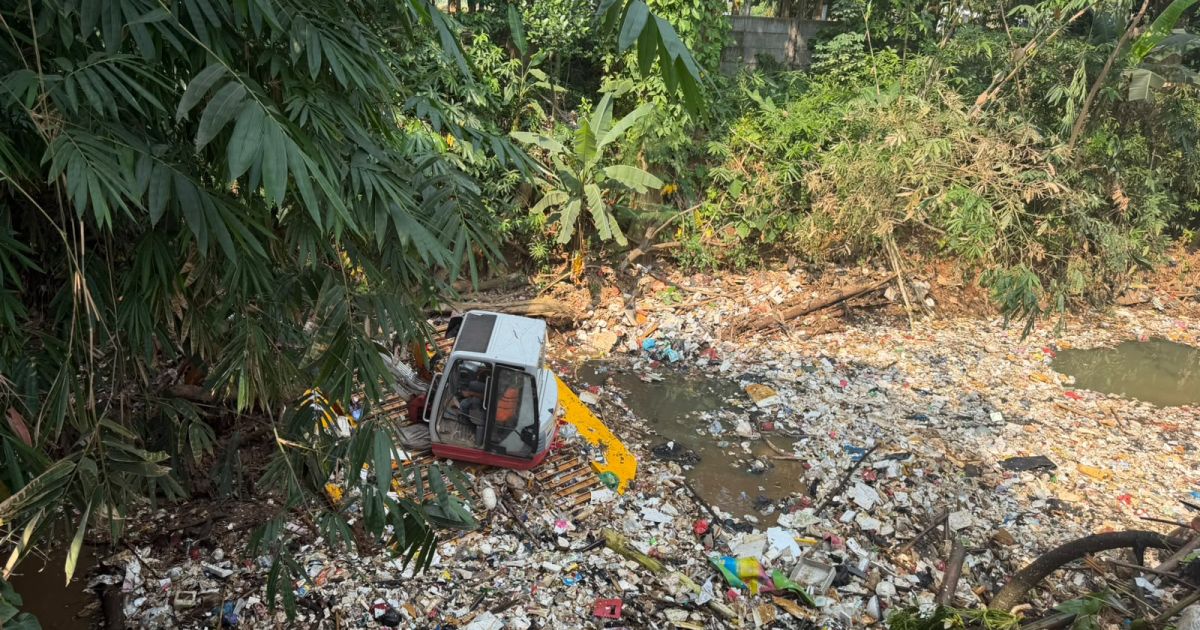 Bupati Bogor Tinjau Normalisasi Sungai, Ajak Warga Jaga Lingkungan
