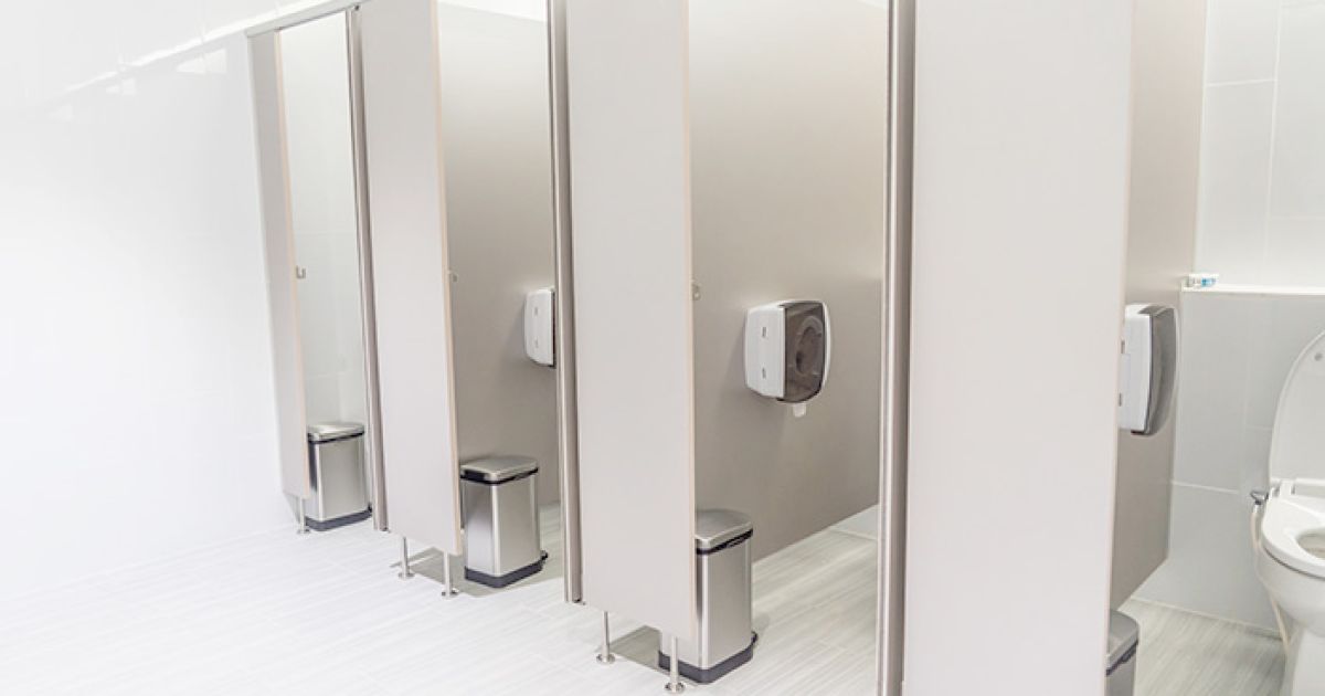 Tips Aman Menggunakan Toilet Umum agar Terhindar dari Penyakit