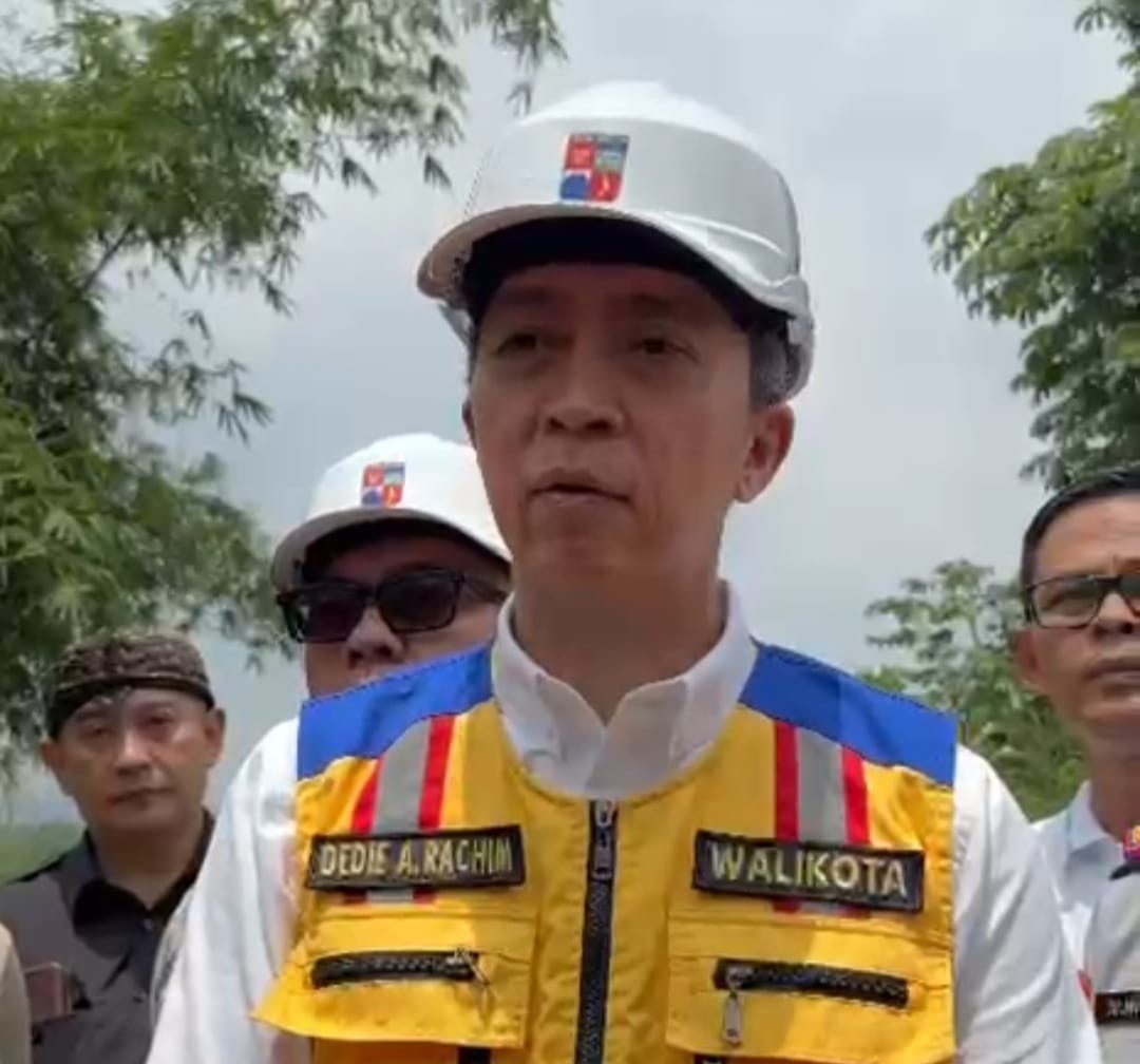 Dedie A. Rachim Ajak Masyarakat Melapor Jika Ada Jalan Rusak di Kawasan Kota Bogor