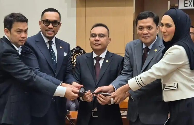 Ahmad Sahroni Resmi Jadi Wakil Ketua Komisi III DPR RI, Gantikan Rusdi Masse Mappasessu