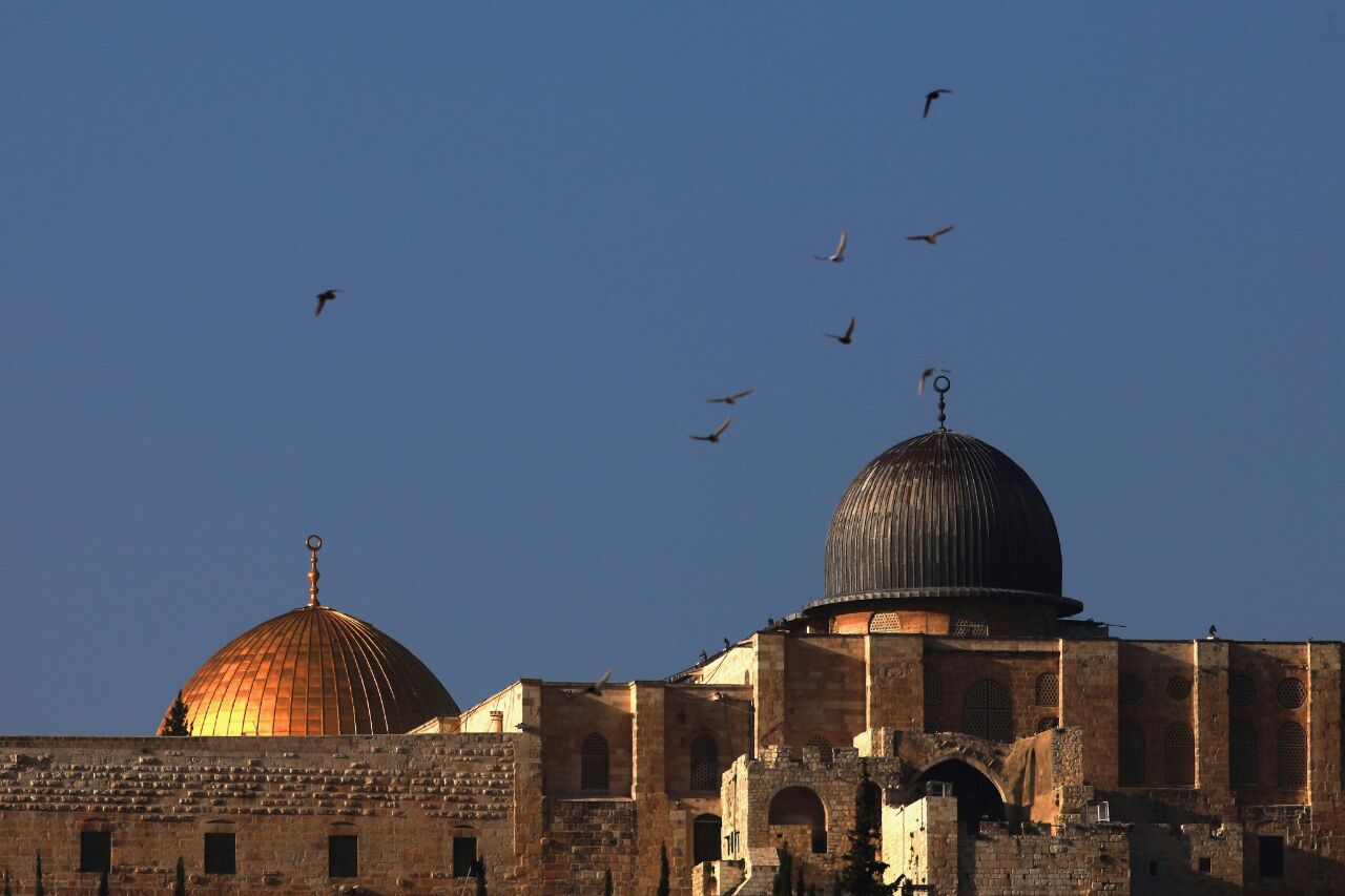 Imam Masjid Al-Aqsa Ditahan, Dilarang Masuk Jelang Ramadan