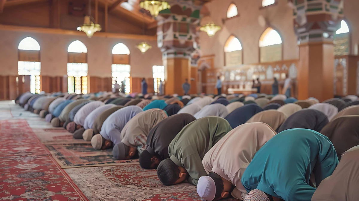 Shalat Tarawih: Niat, Rakaat, Hukum, dan Artinya