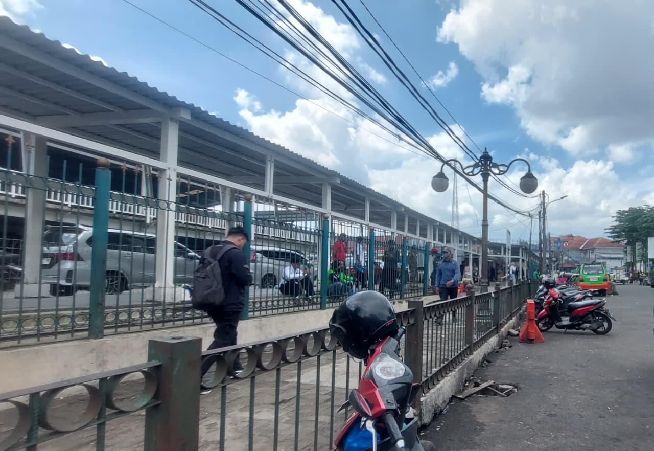 Satpol PP Siaga, Jalan Mayor Oking kembali Steril dari PKL