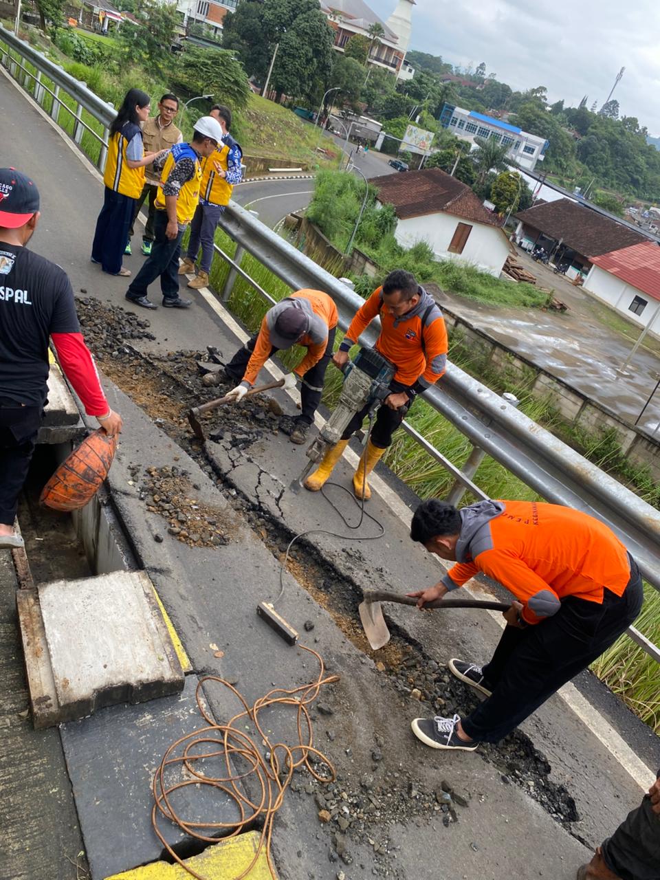 Curah Hujan Tinggi Sebabkan 17 Bencana di Kota Bogor, BPBD Lakukan Penanganan Darurat