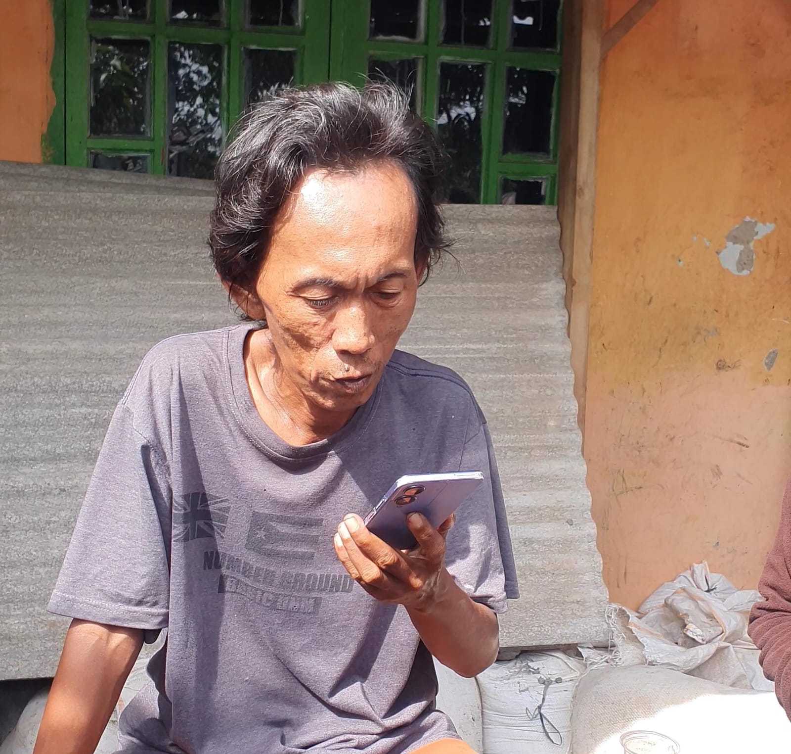 Viral di Medsos, Pedagang Kue Klaim Jadi Korban Kekerasan Aparat di Kemayoran