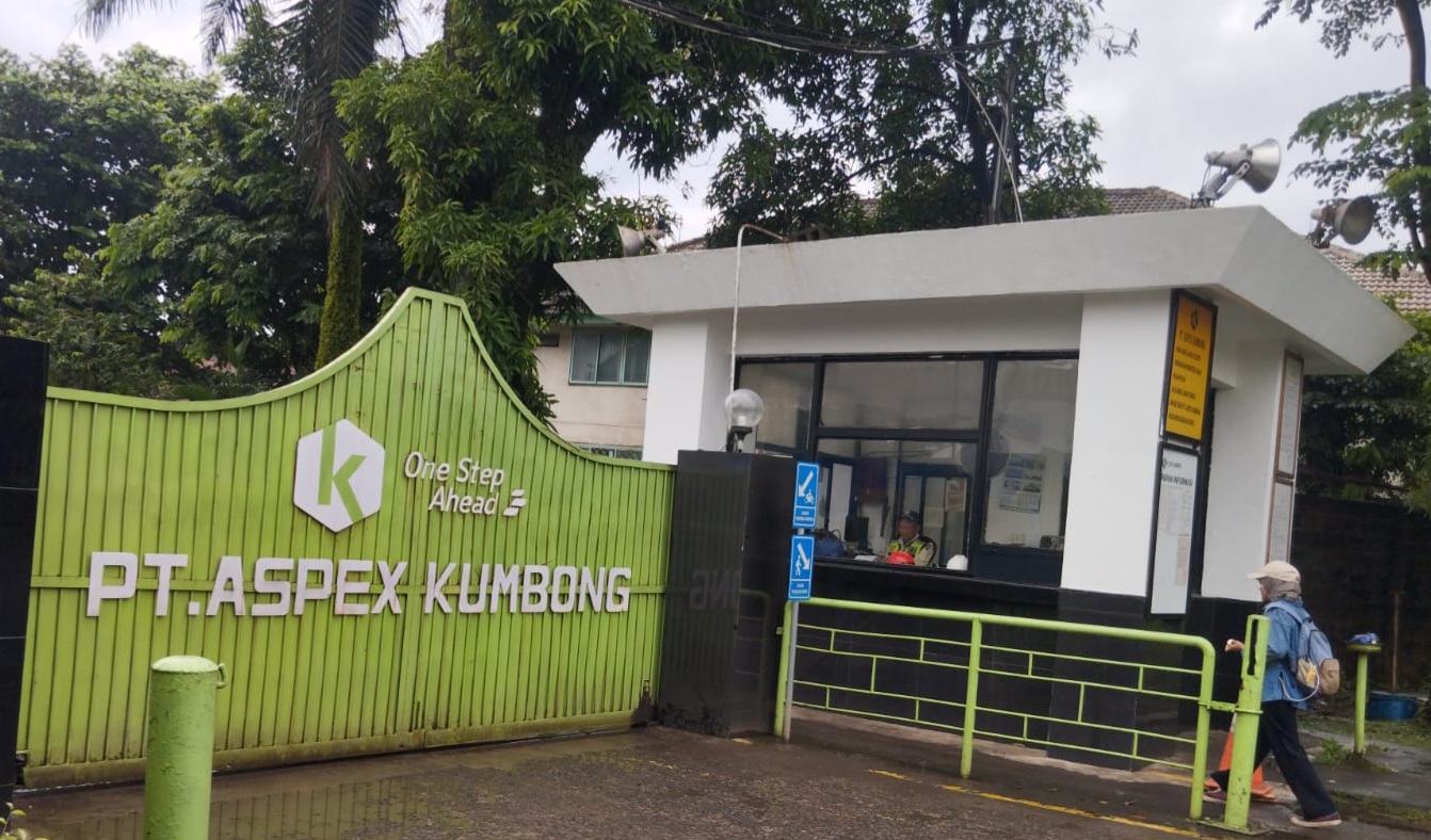 Intruksi Bupati, Pemkab Bogor Hentikan Pembungan Sampah Milik Pemkot Tangsel di PT Aspex Kumbong
