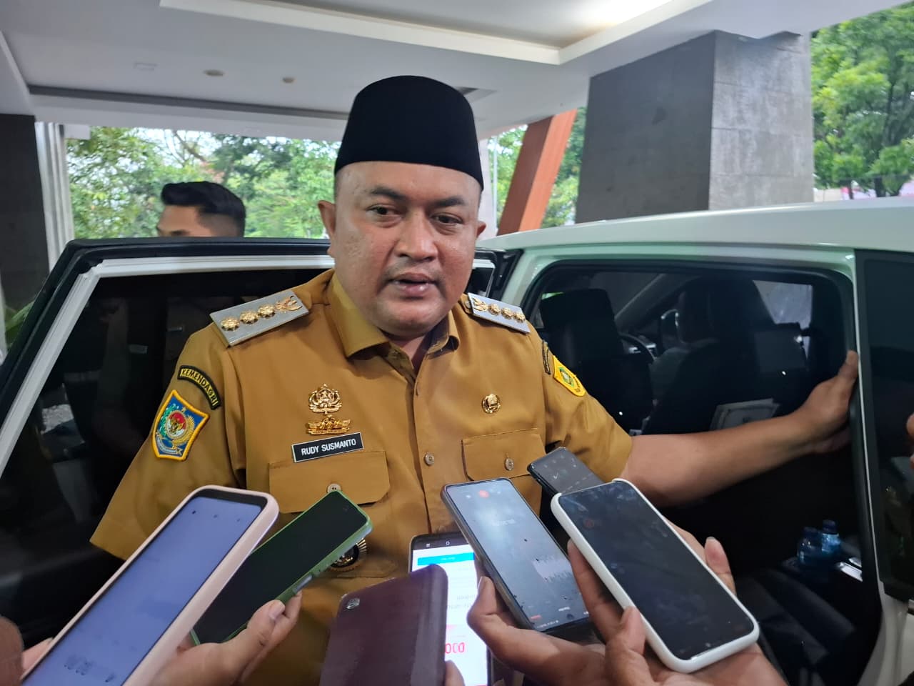 Ini Kata Bupati Bogor soal Sampah Tangsel di Cileungsi 