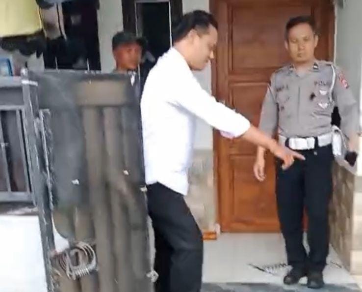 Polsek Ciomas Lakukan Olah TKP Kasus Pencurian Dua Sepeda Motor