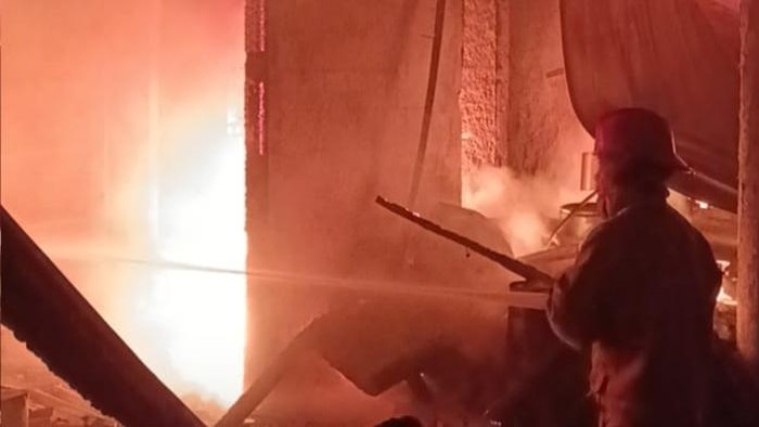 Usaha Pengecatan Spare Part Motor di Citeureup Dilalap Api