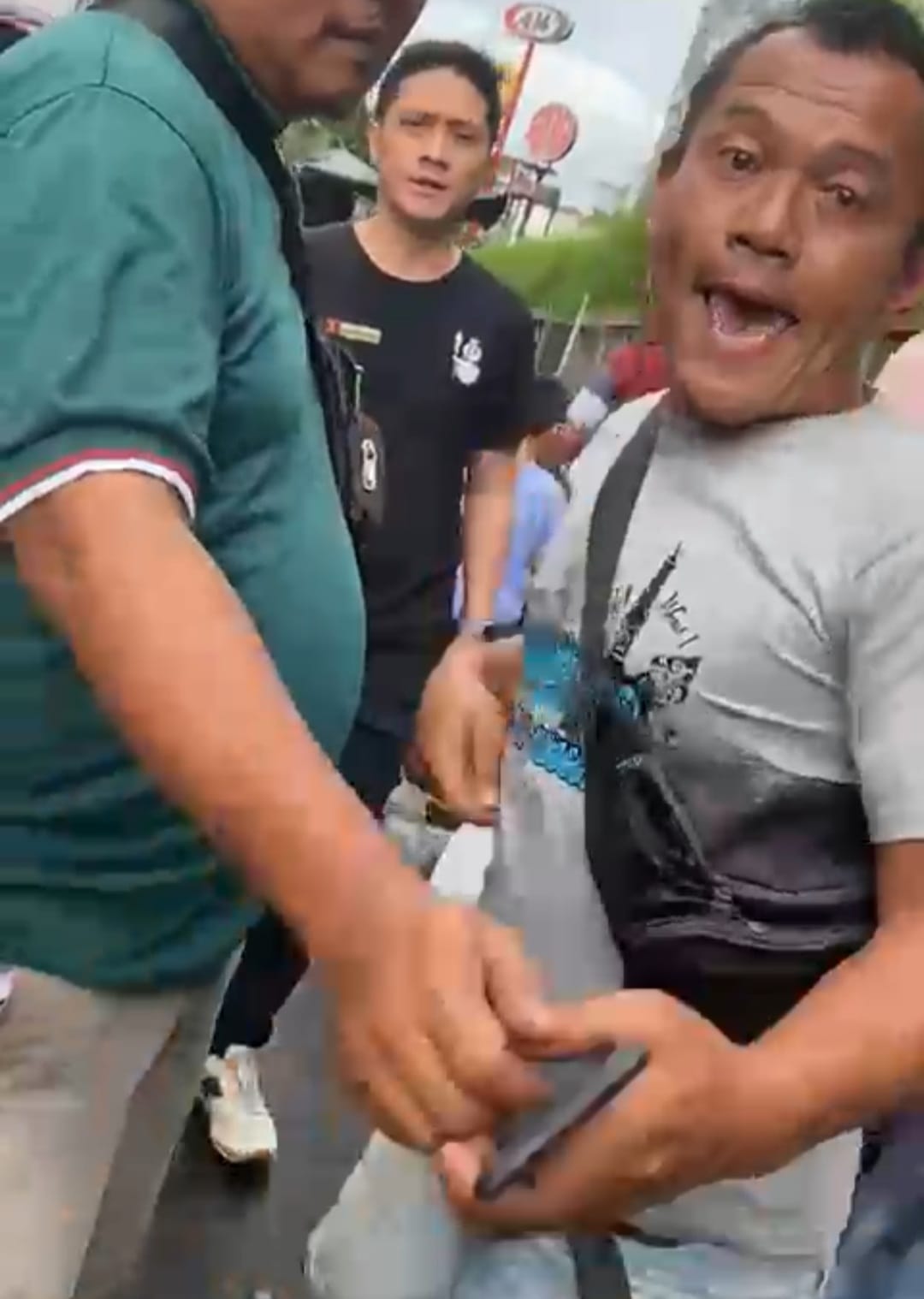 Mabuk Tengah Malam, Pria di Bogor Nyaris Pukul Dua Karyawan Wanita BTM 