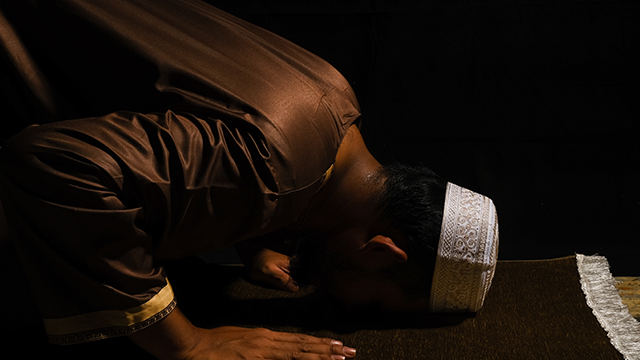 Keutamaan Tahajud dan 10 Tips Ampuh Bangun Tepat Waktu di Sepertiga Malam