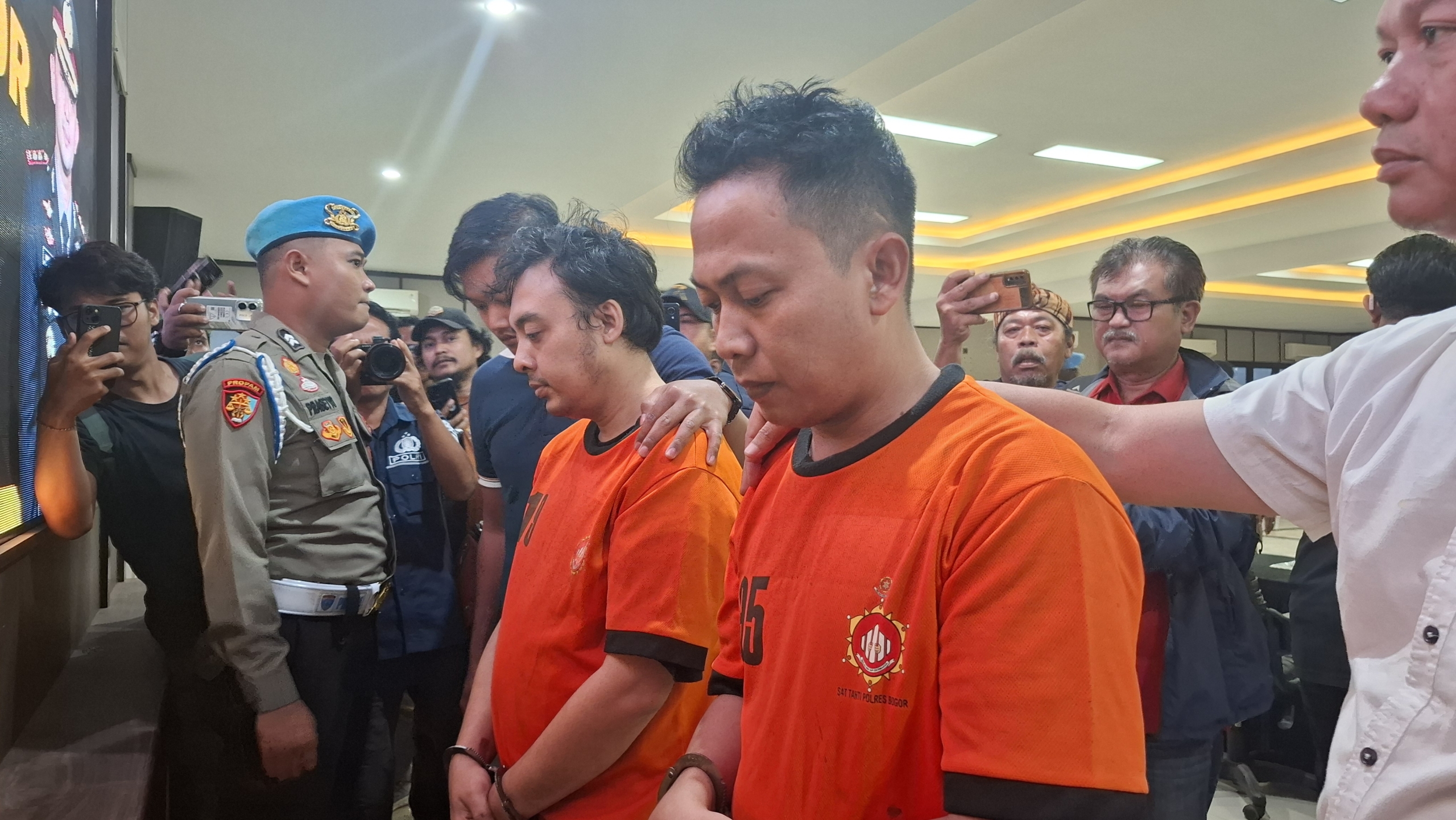 Begini Modus Pelaku Perampokan Sopir Taksi Online di Tol Jagorawi 