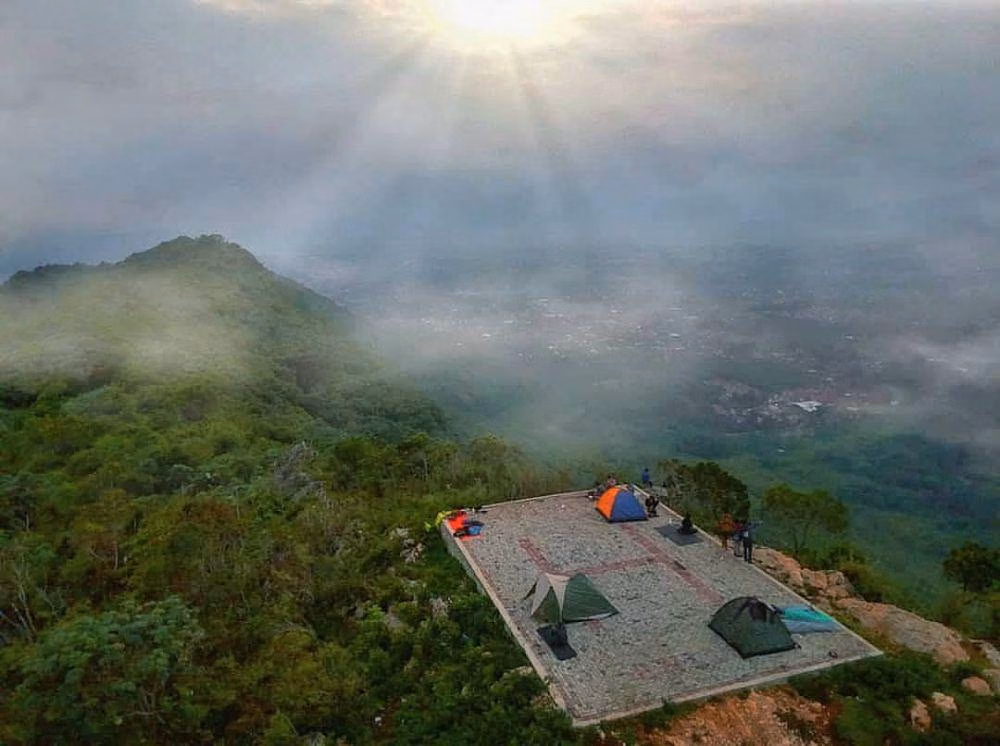 Wisata Alam Bukit Kapur Ciampea, Destinasi Hits untuk Pecinta Alam dan Pendaki Pemula