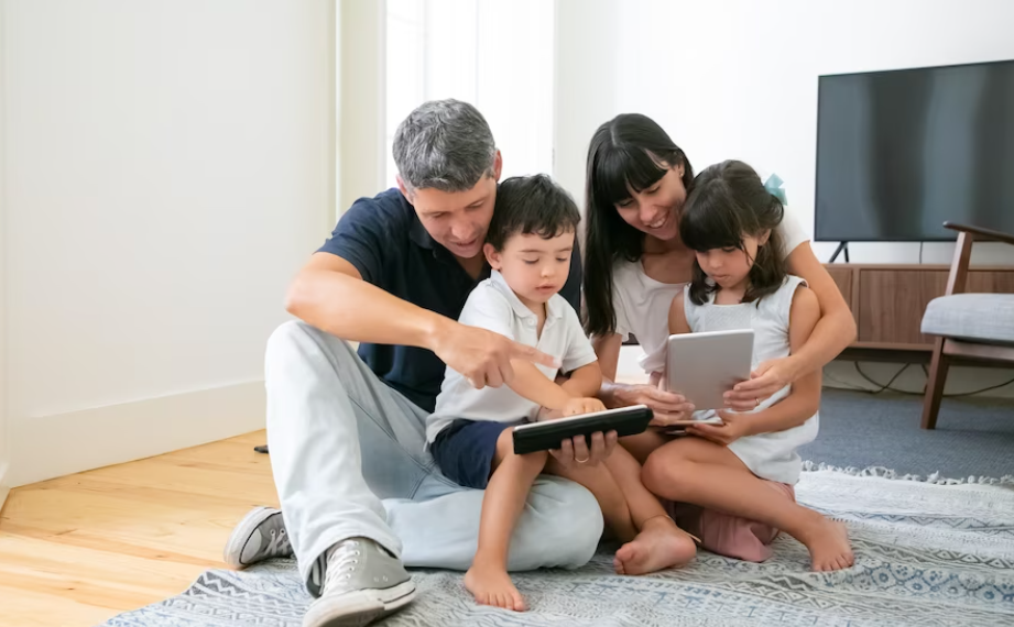 Peran Orangtua dalam Membentuk Kepribadian dan Masa Depan Anak Sejak Dini