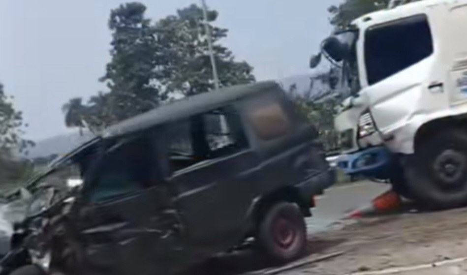 Laka Lantas di Tol Jagorawi, 4 Orang Luka-luka