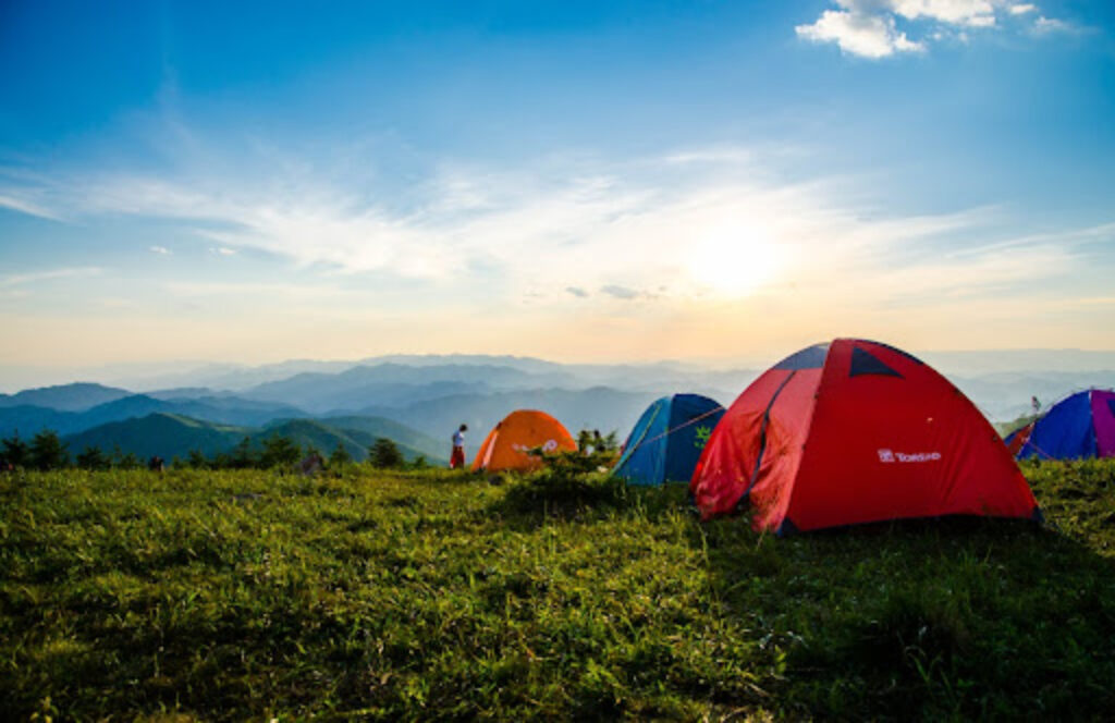 5 Tips Camping di Gunung Salak, Tetap Utamakan Keselamatan