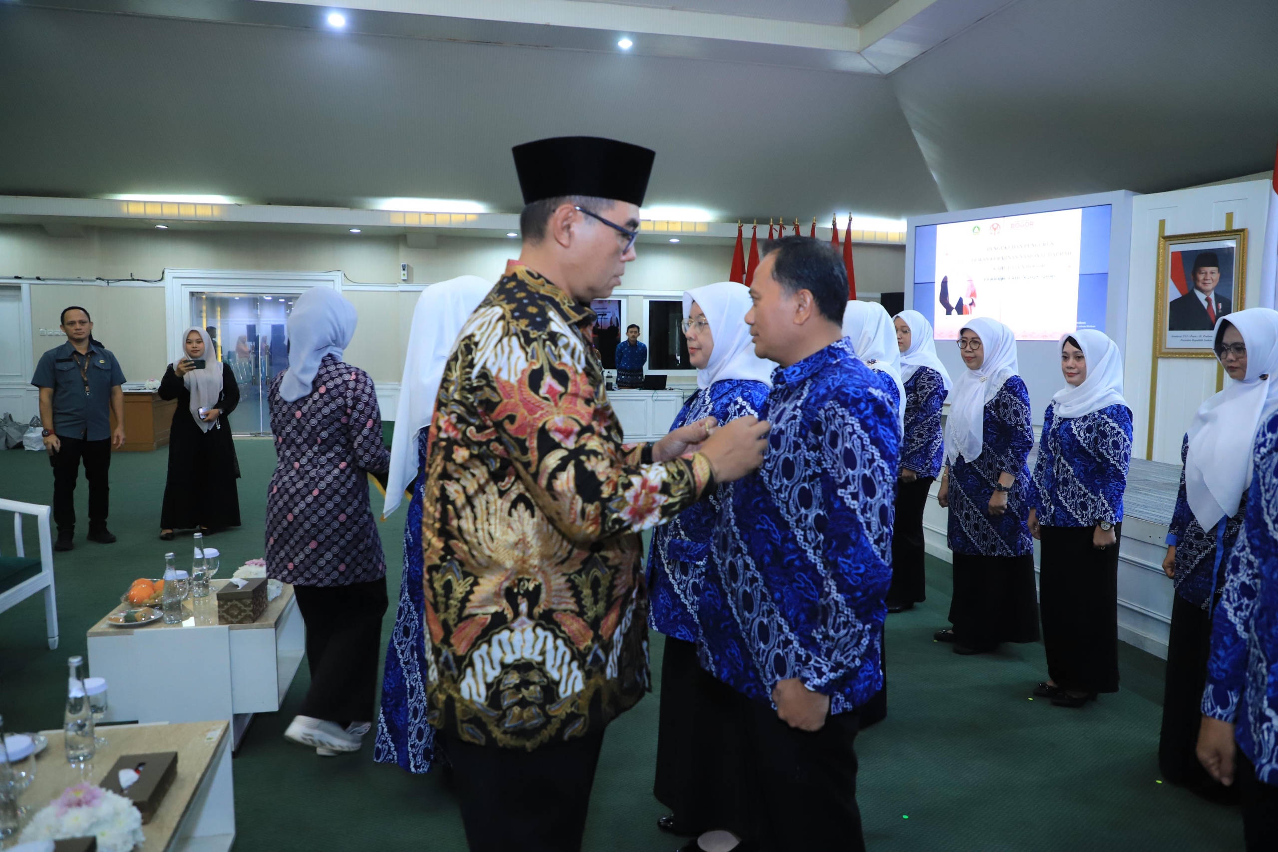 Sekda Ajat Minta Dekranasda Dorong UMKM Agar Naik Kelas