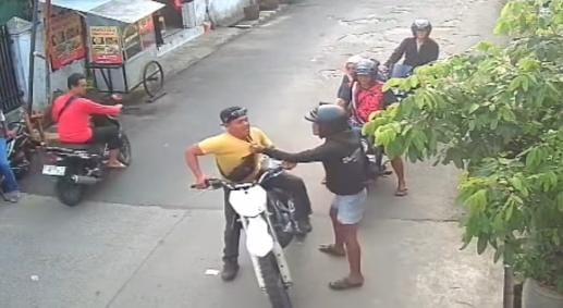 Sempat Viral, Pemotor Anarkis di Cibinong Ditangkap Usai Pukul Pengendara Lain