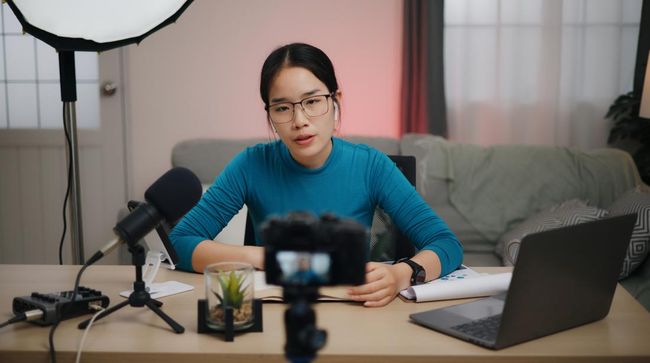 9 Rekomendasi Channel YouTube Edukatif untuk Menambah Wawasan