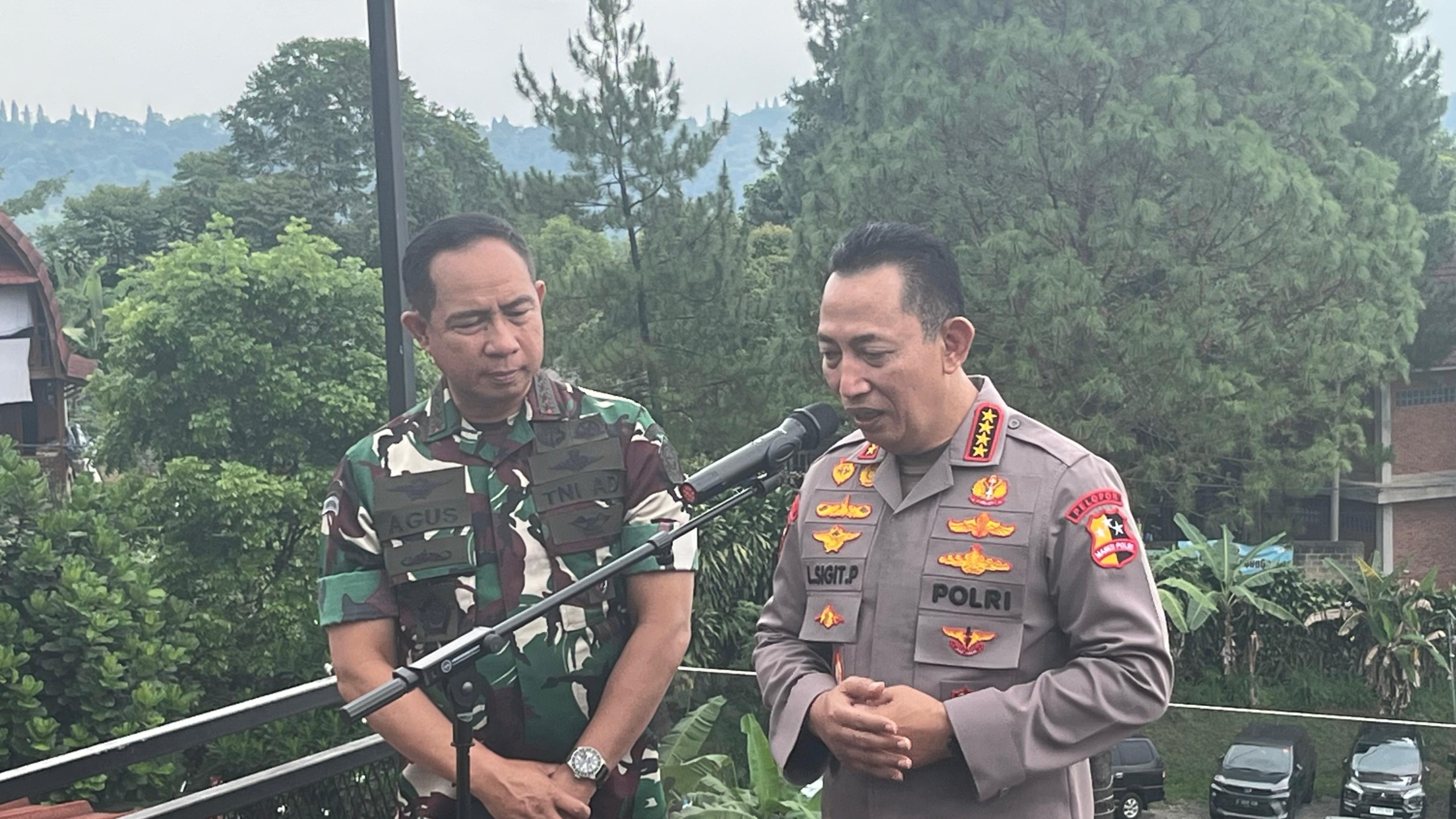 Presiden Prabowo Panggil Menteri dan Jendral TNI-Polri di Hambalang