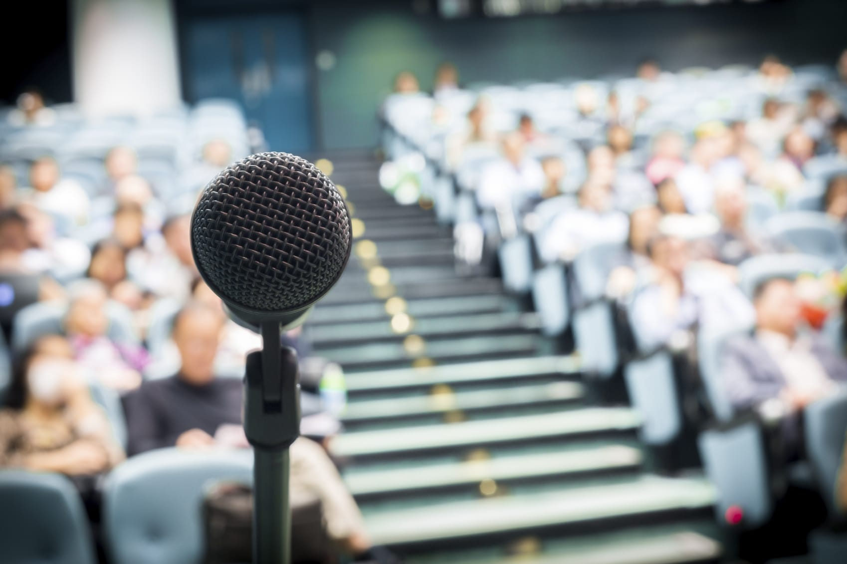 7 Tips Public Speaking untuk Mahasiswa agar Lebih Percaya Diri