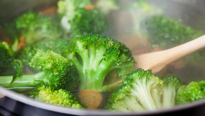 Tips Memasak Sayuran Tanpa Kehilangan Vitamin dan Gizi