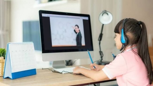 Tips Belajar Online yang Efektif: Sehat, Fokus, dan Produktif