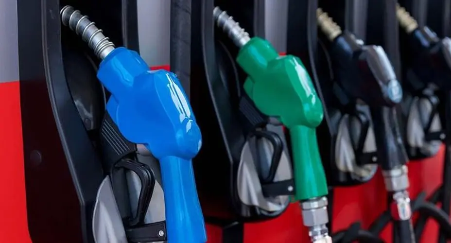 BBM (Bahan Bakar Minyak): Definisi, Jenis, Fungsi, dan Dampaknya