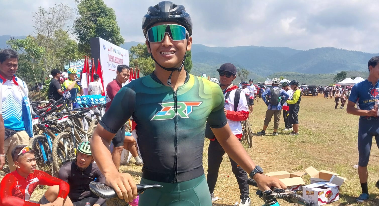 Ikut Gowes di Tour de Malasari, Peserta Asal Bekasi Pulang Bawa Hadiah Umrah