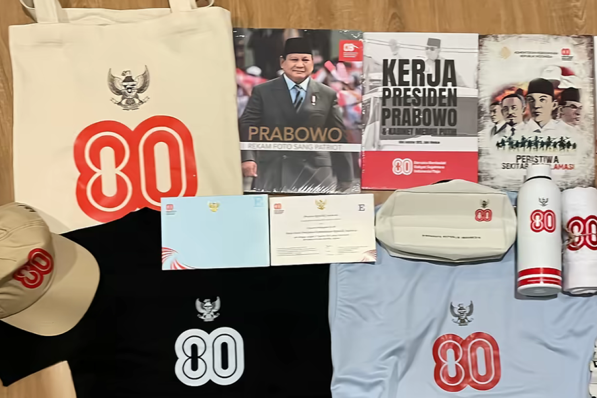 Apa Saja Isi Souvenir HUT ke-80 RI di Istana Merdeka? Ada Payung hingga Buku Prabowo