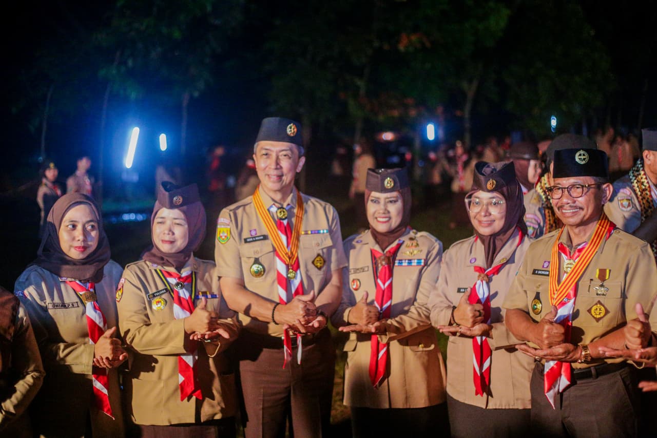Dedie A. Rachim Terima Lencana Melati, Simbol Pengabdian Tertinggi Pramuka