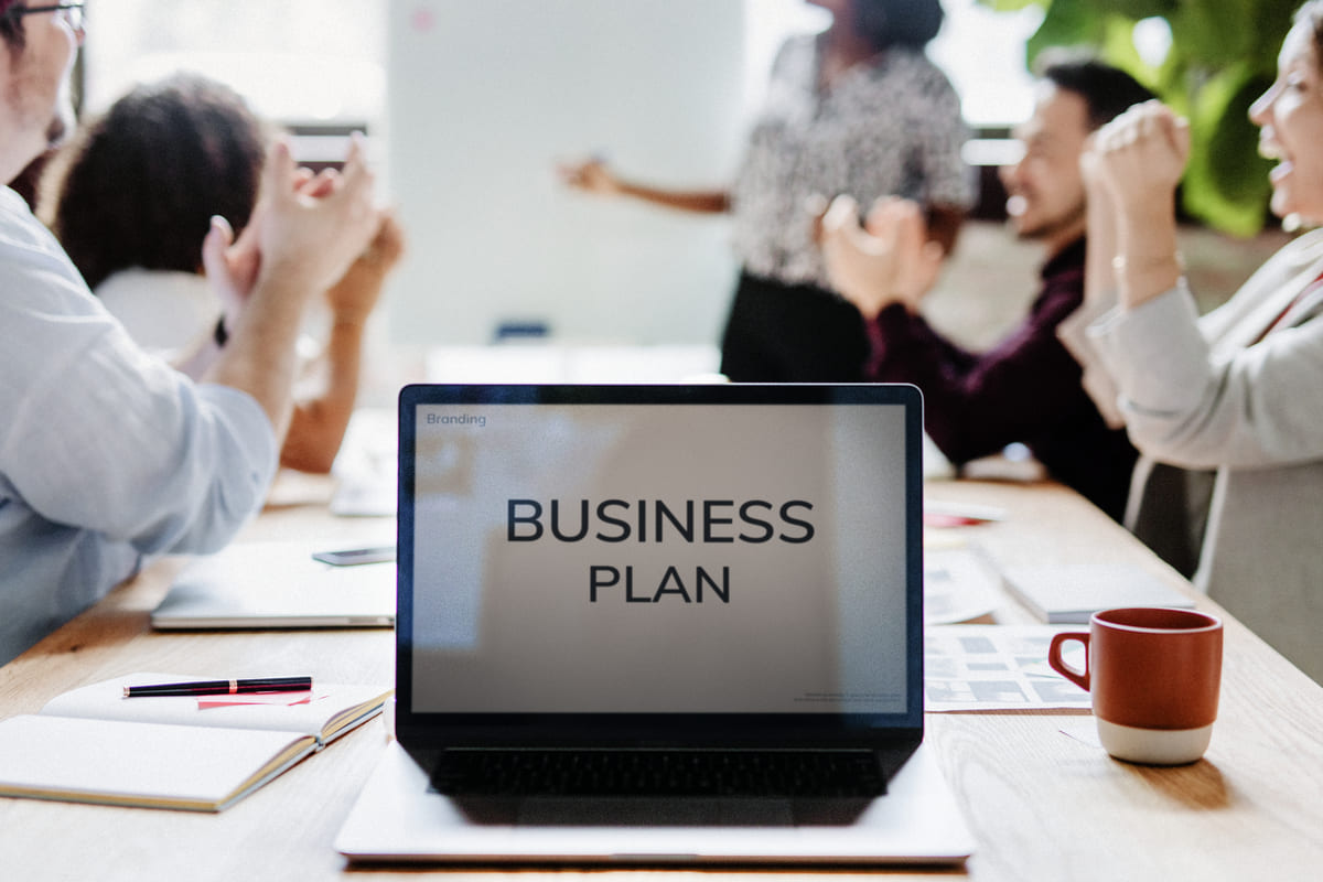 Tips dan Strategi Menyusun Rencana Bisnis Agar Usaha Tumbuh Pesat