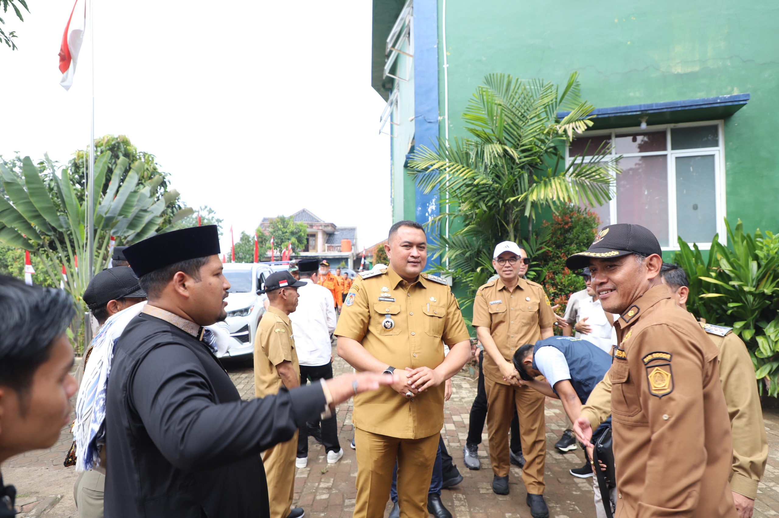 Bupati Bogor Tinjau Lokasi Banjir di Kemang dan Rancabungur, Tegaskan Penanganan Cepat bagi Warga Terdampak