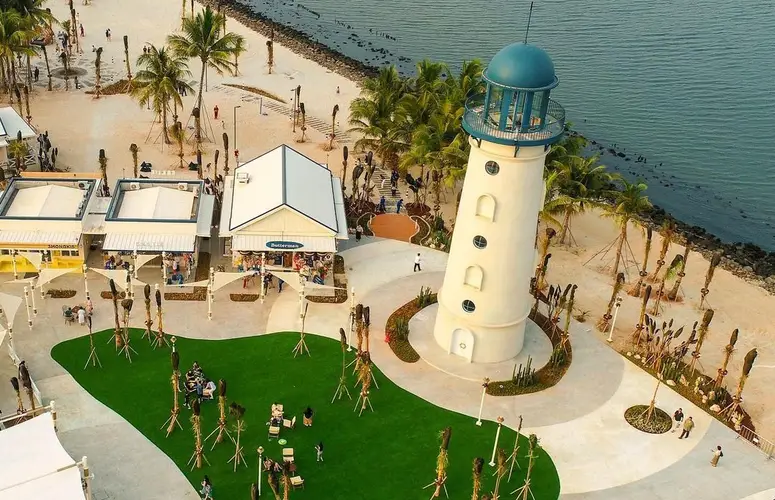 Wisata di Pantai Indah Kapuk dari Pantai PIK 2 Hingga Kulineran