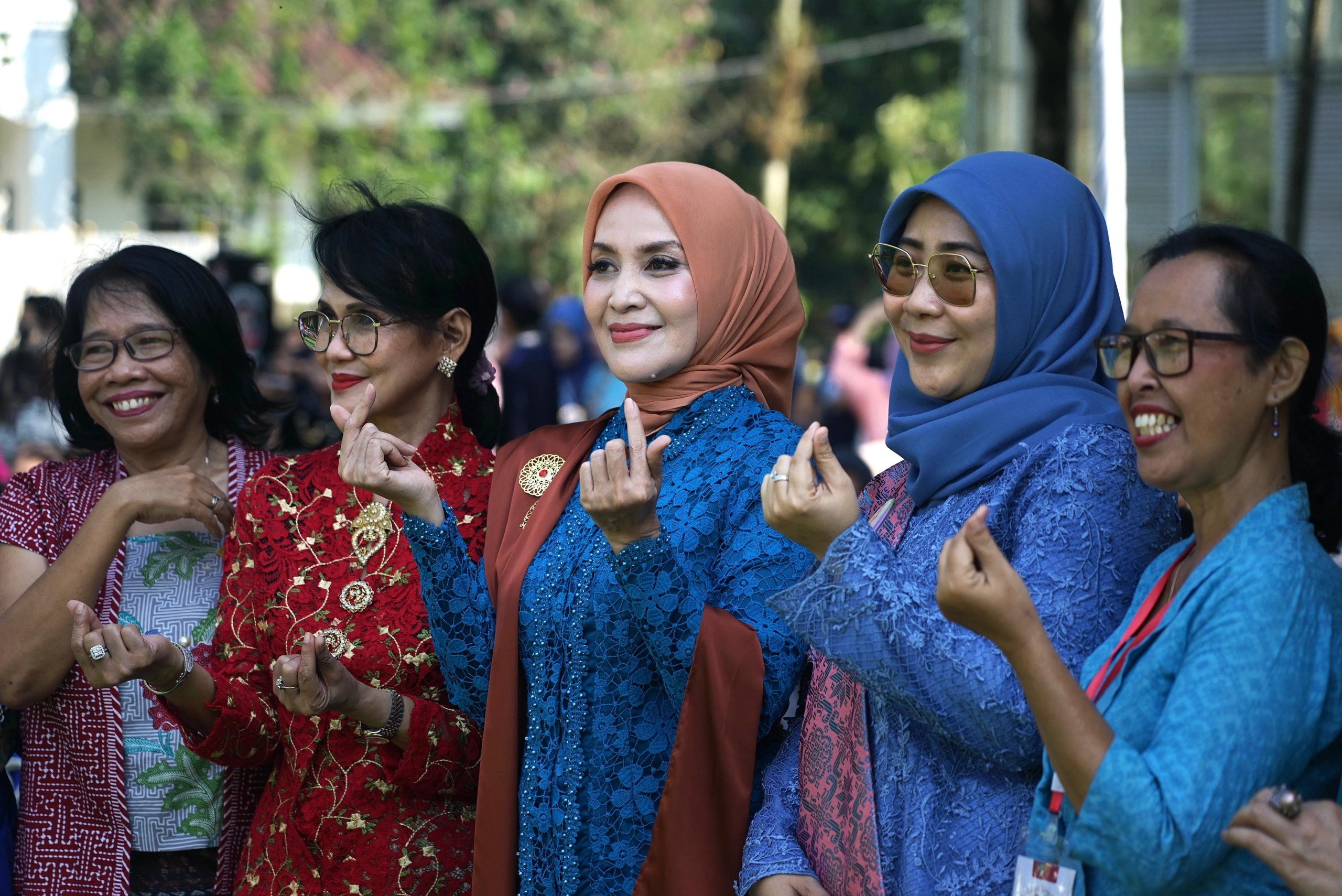 Warisi Budaya Bangsa, Yantie Rachim Ajak Generasi Muda Lestarikan Kebaya