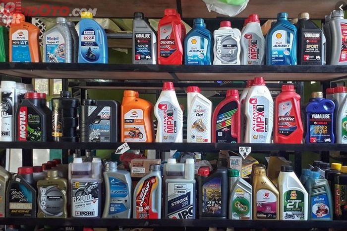 Tips Memilih Oli Motor dan Rekomendasi Oli Motor Terbaik