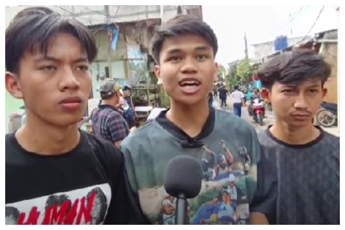 Sahdan Arya Maulana Siapa? Viral Ketua RT Termuda Berusia 19 Tahun Perbaiki Jalan Rusak