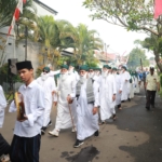 Sekda Kabupaten Bogor Melepas Pawai MTQ Kecamatan Cibinong