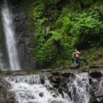 3 Rekomendasi Curug di Bogor dengan Trek Mudah