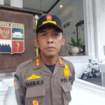 Satpol PP Kota Bogor Imbau Warga Tidak Kibarkan Bendera One Piece Selama Bulan Kemerdekaan