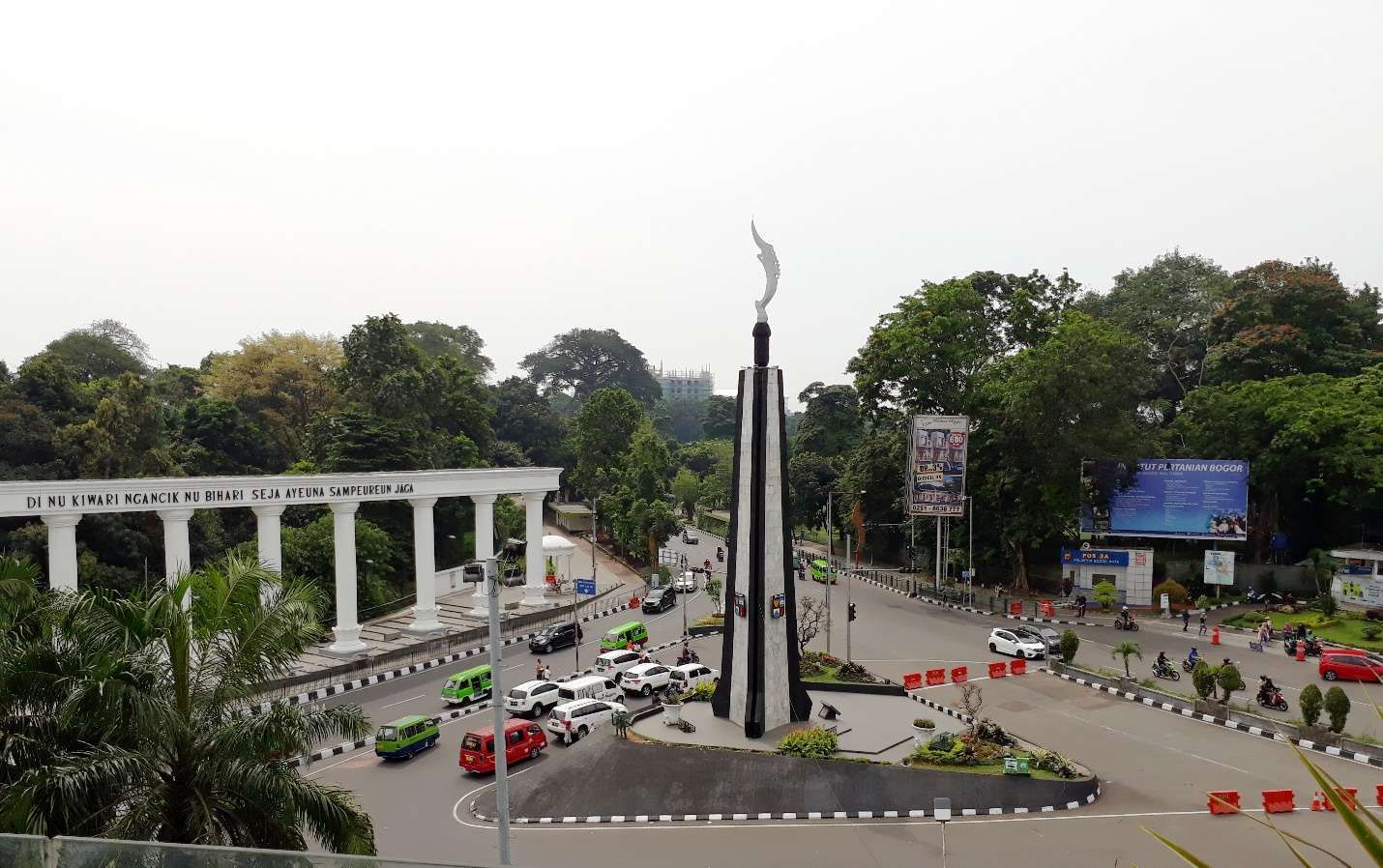 Liburan di Kota Hujan? Simak 6 Tips Berwisata Nyaman di Bogor