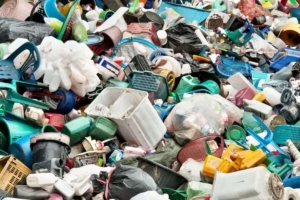 Dampak Sampah Anorganik bagi Kesehatan dan Lingkungan