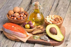 Makanan & Minuman Efektif untuk Membakar Lemak dan Turunkan Berat Badan